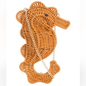NWT Alesia Bianchi Seahorse Wicker Bag with Gold Chain